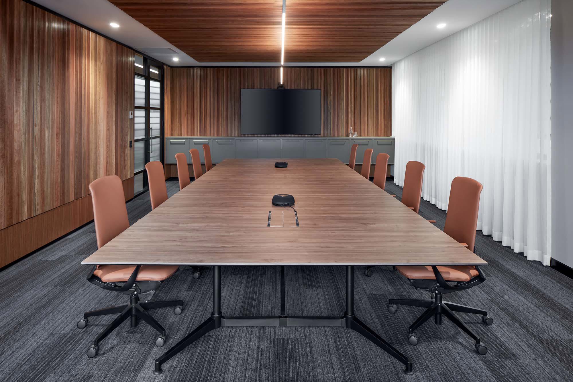 Crest Interiors - Decor Systems Office & Showroom Fitout Sydney